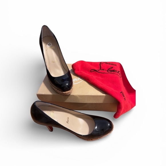 Vintage Christian Louboutin black heels (comes with box) - Picture 11 of 12